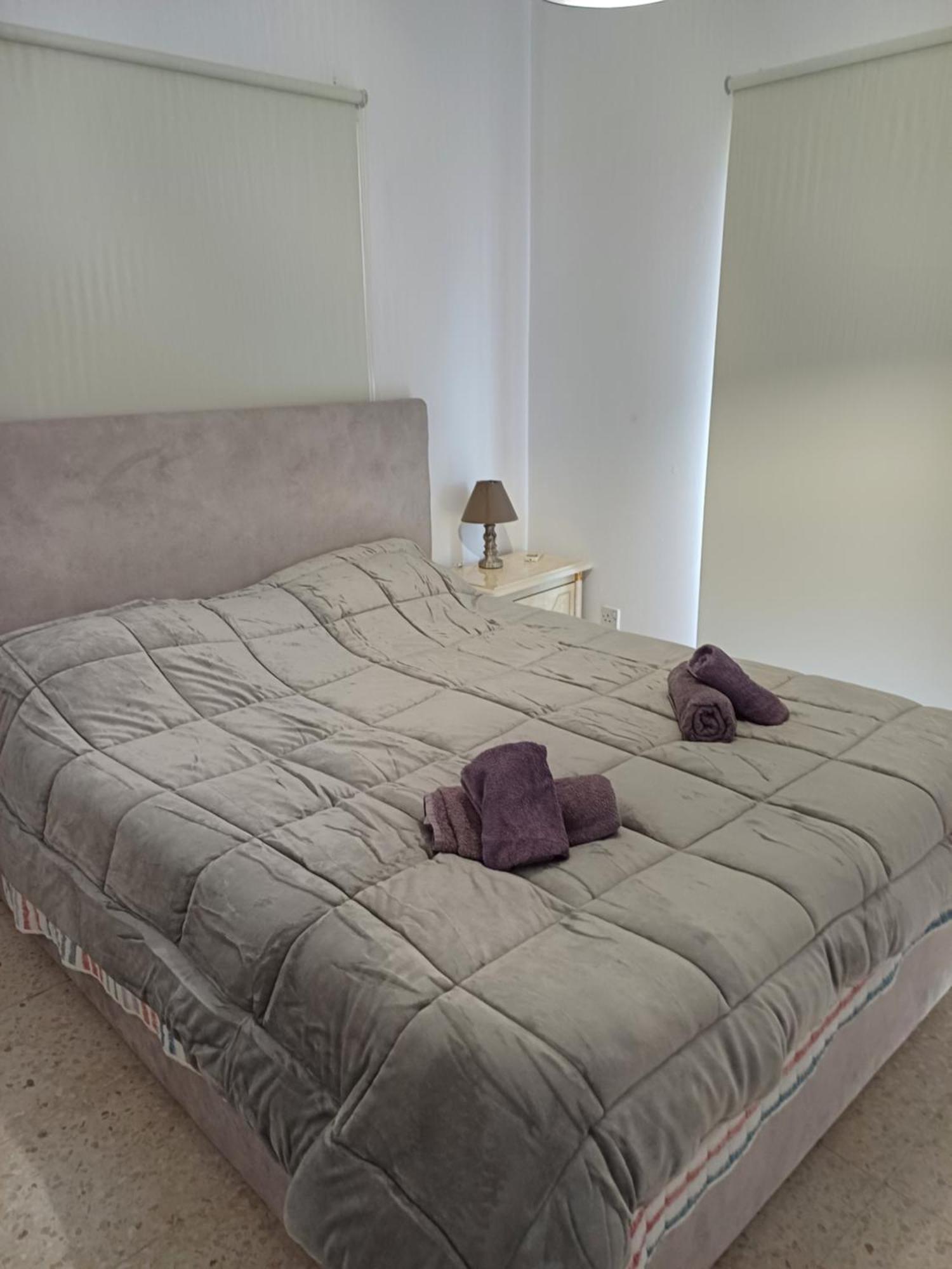 Spacious 2 Bedroom Appartment Near Mall -Internet 1Gbps Paphos Exterior foto